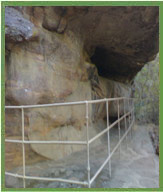 bhimbetka caves 
